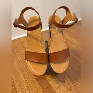 Madden Girl by Steve Madden brown heels size 9